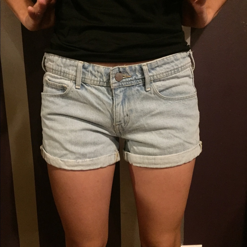 H&M Denim shorts size 26